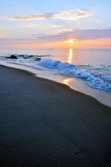 Fototapeta premium Majestic Early Morning Seashore Sunrise