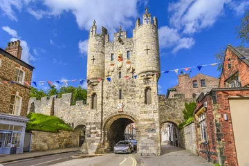 Foto op Plexiglas Micklegate - old medieval gate of York,UK © davidionut
