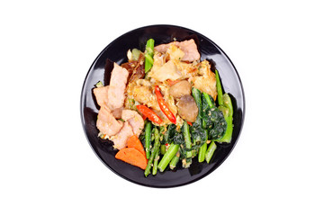 Fried big noodle topped mixed vegetables for organic food.