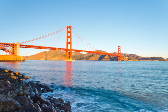 Golden Gate Bridge at sunrise, Sun Francisco