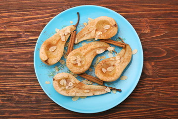 Baked Pears with Walnuts, Cinnamon, and Honey