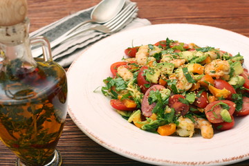 Shrimp and avocado salad with tomato
