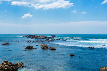 Fototapeta na wymiar landscape of the Indian Ocean in Sri Lanka