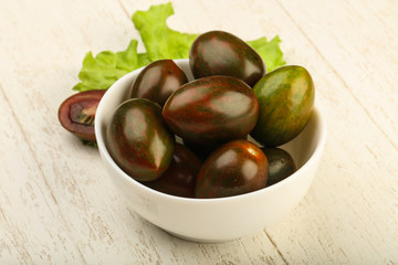 Fototapeta premium Black tomato - Kumato