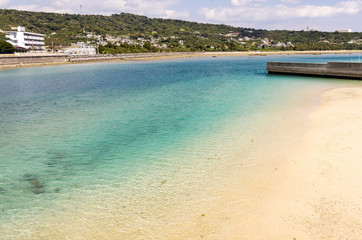 沖縄　奥武島の青い海
