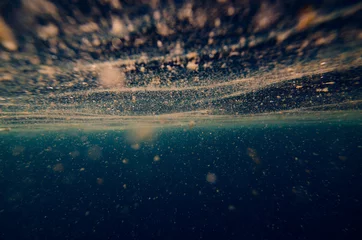 abstrakter Unterwasserhintergrund mit Plankton © elovich