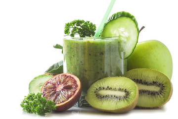 Obraz na płótnie Canvas useful vitamins green cocktail from a variety of ripe fruit