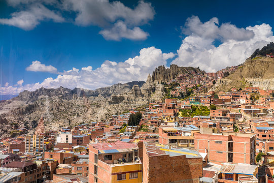 Häusermeer in Talkessel von La Paz, Bolivien