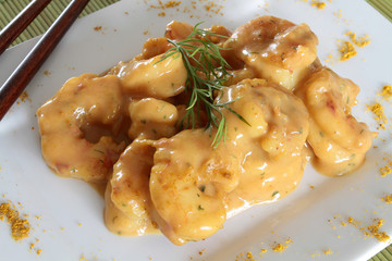 crevettes au curry et lait de coco