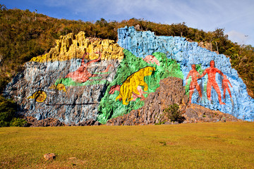 Prehistorical mural (Mirador) in Valle de Vinales, Cuba © Lena Wurm