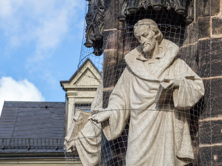 Priester