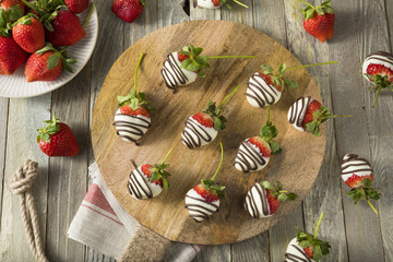 Homemade White Chocolate Covered Strawberries