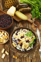 Bean salad with croutons