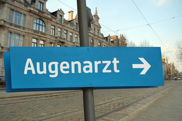 Schild 211 - Augenarzt