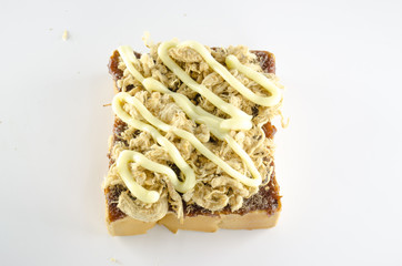 chili sauce with dried shredded pork toast