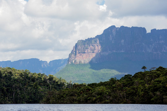 Auyan tepui on Carrao river near lagoon of Canaima national park - Venezuela