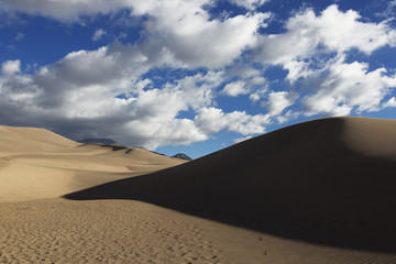 Fototapeta na wymiar Dunes and Clouds, Great Sand Dunes National Park, Colorado