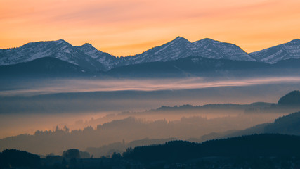 Fototapeta na wymiar Abendrot Bergpanorama Allgäuer Alpen