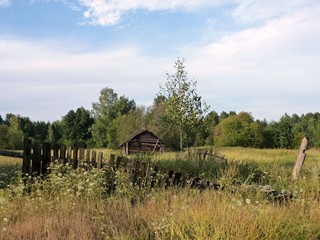 Разруха в заброшенной деревне © fengmolong