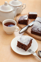 Chocolate cake with semolina 