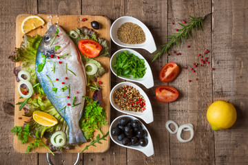 Raw fish with herbs and spices