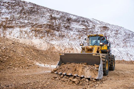 Gold mining at an open pit