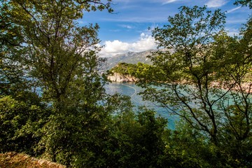 Fototapeta na wymiar views of the Royal beach near Sveti Stefan in Montenegro 
