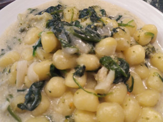 Gnocchi pasta with spinach