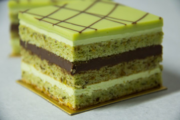  pistacho layer cake and chocolate garnache