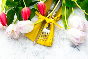 Spring table settings