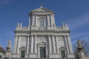 Fototapeta na wymiar Fassade der Kathedrale 