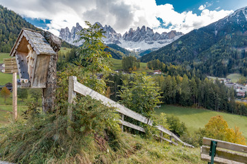 Fototapeta na wymiar Autumn colors on the Italian Alps in Trentino Alto Adige