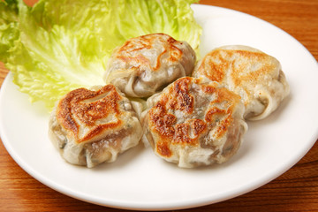 にら饅頭