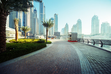 Obraz premium Dubai Marina at sunrise, United Arab Emirates