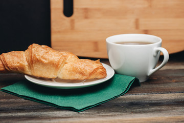  food, croissant bun, dessert