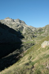 Etang d'En Beys dans les Pyrénées ariégeoises, Occitanie dans le sud de la France