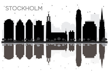 Obraz premium Stockholm City skyline black and white silhouette with Reflections.