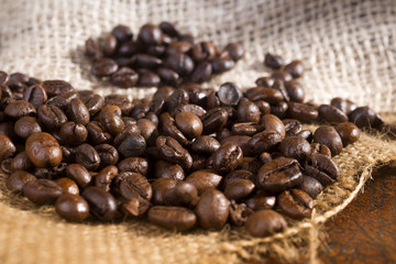 Roasted coffee beans