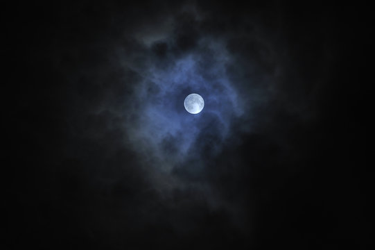 朧月夜 Images – Browse 137 Stock Photos, Vectors, and Video
