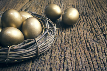 gold eggs with wood vine