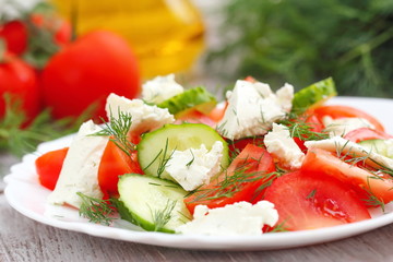 Vegetable salad with cheese
