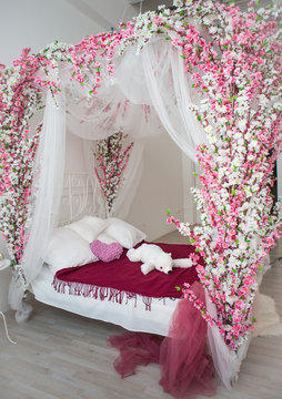 mirror, flowers, decoration, chandelier