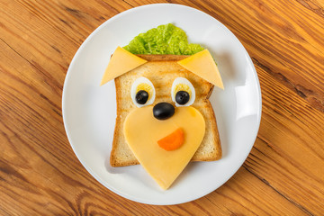 sandwich with cheese and quail eggs