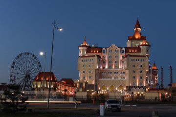 Naklejka premium Beautiful unusual building, night scene long exposure.
