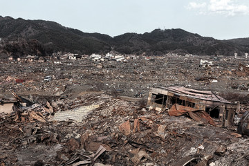 tsunami japon 2011 