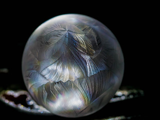 Seifenblase beleuchtet