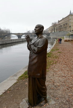 The statue of "Harmony or sculpture Praying" (Socha Harmonie) erected in honor of the famous Indian philosopher-humanist, a preacher of Sri Chinmoy.