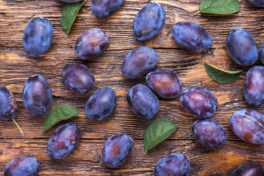 many plums background