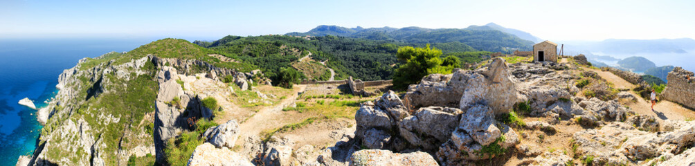 Fototapeta na wymiar Ruins of Angelokastro fortress