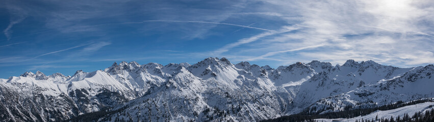 Zwei Länder Alpenpanorama